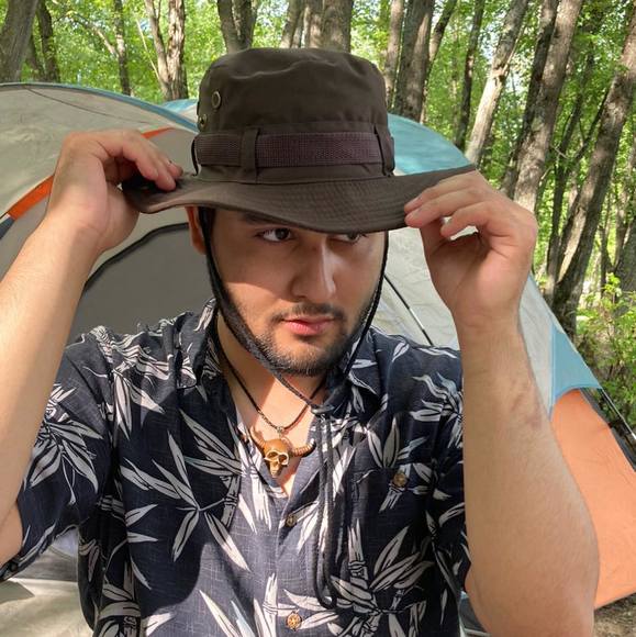 Meet your Posher, Angelo - Picture 1 of 1